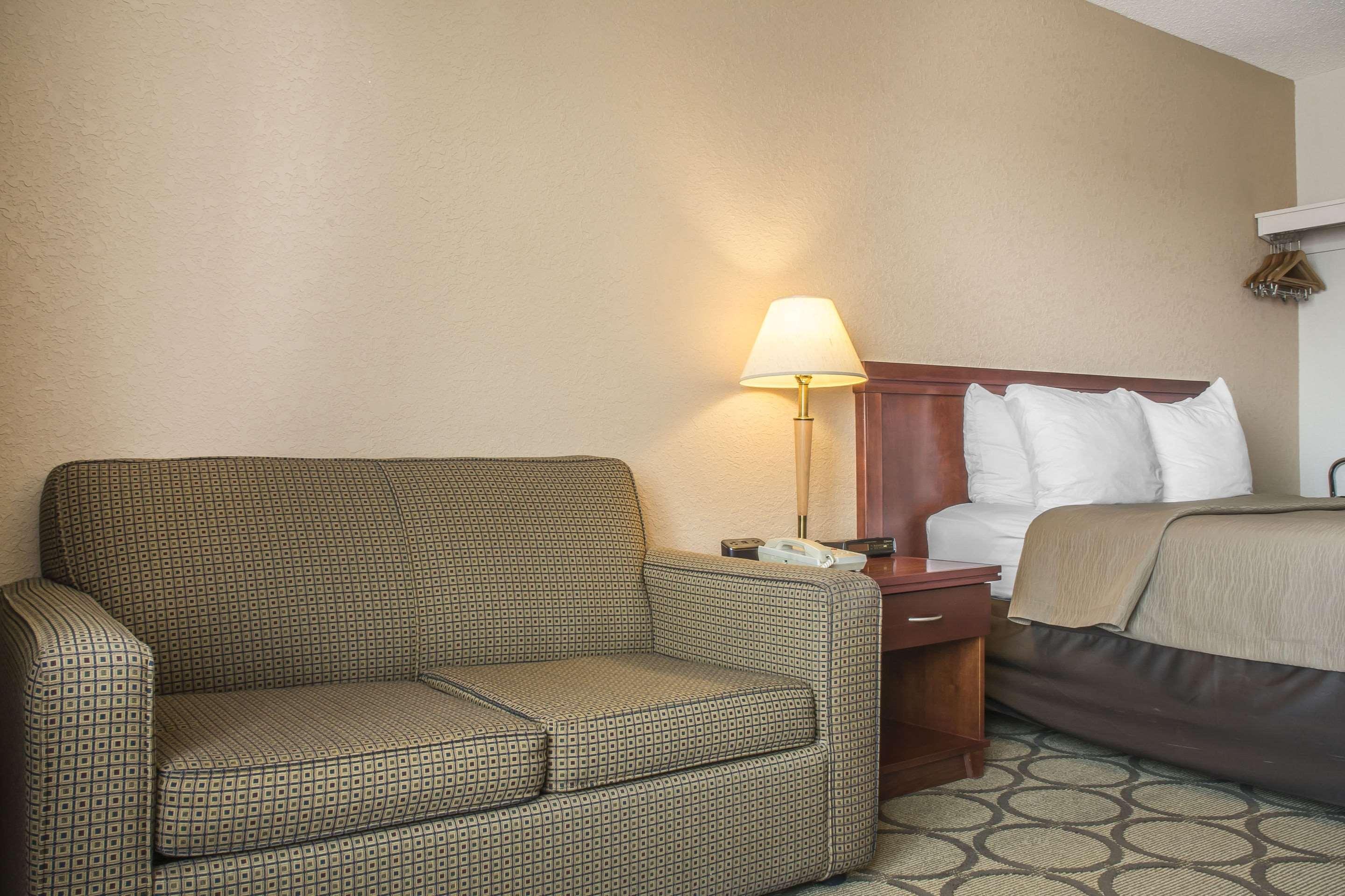 Comfort Inn Londra Dış mekan fotoğraf